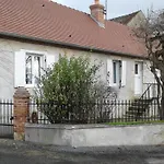 Charmante Maison Cocooning Au Coeur Du Bourbonnais, Animaux Acceptes - Fr-1-489-68