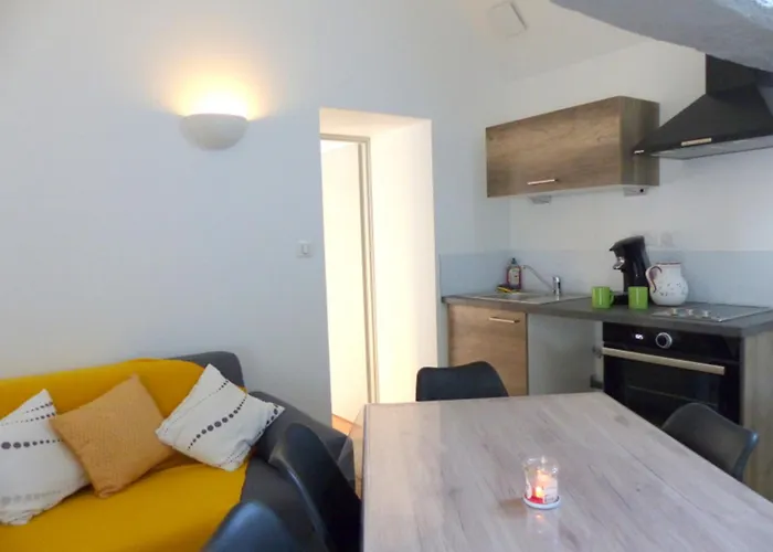 Charmante Maison Cocooning Au Cœur Du Bourbonnais, Animaux Acceptés - Fr-1-489-68